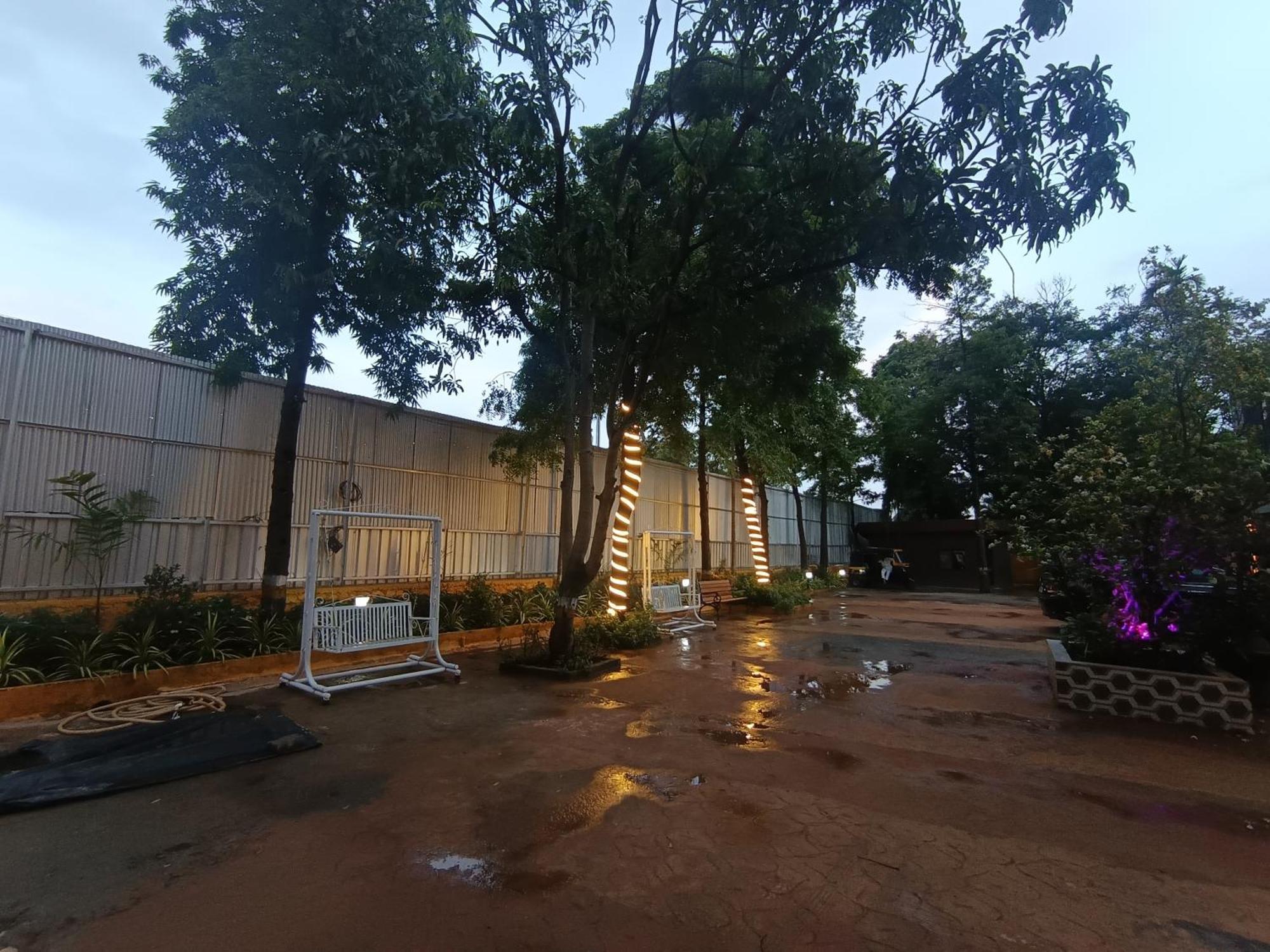 Hotel Moon Lite Residency - Marve Road Malad West - Premium Couple Friendly — Photos 2